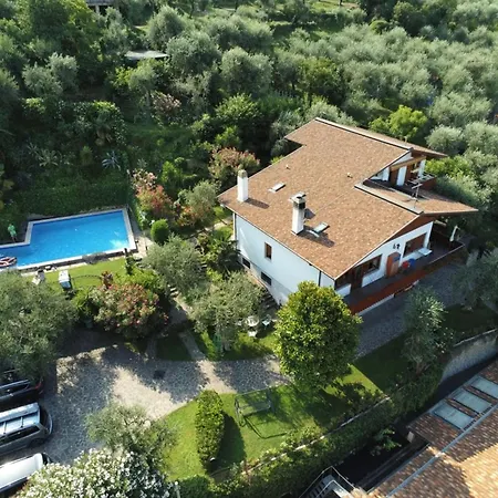 Delvai-3 By Interhome * Brenzone sul Garda